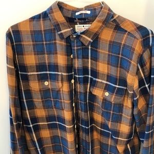 Lucky Brand men’s casual shirt